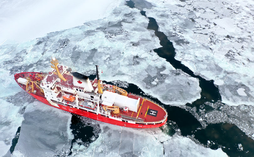 La mission scientifique s'est déroulée à bord du navire Amundsen. (Photo : Elie Dumas-Lefebvre)