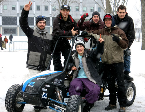 De gauche à droite, Dominic Bouchard, Philippe Méthot, François Ouellet, Charles-André Fraser, Félix Breton et Henri-Dorian Perez.